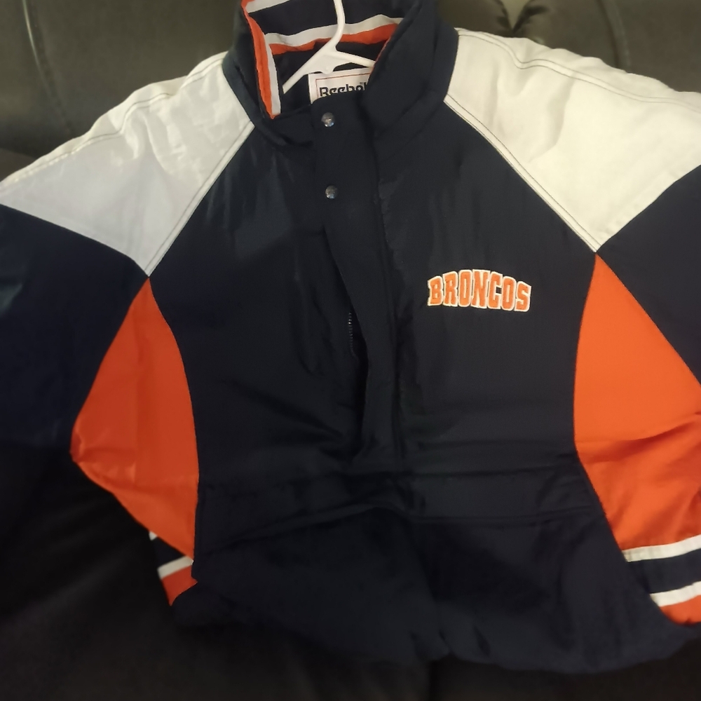 Denver Broncos pullover coat